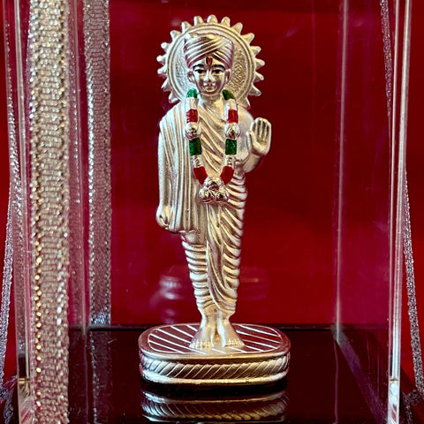 999 Pure Silver Square Shaped Auspicious Swami Narayanan Idol