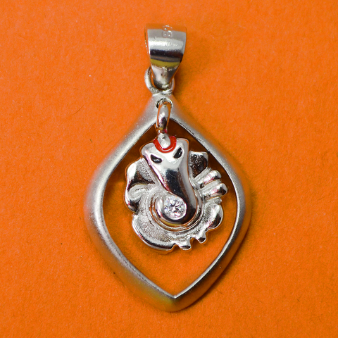 925 Ganesha Matte Silver Pendant (Design 40) - PAAIE