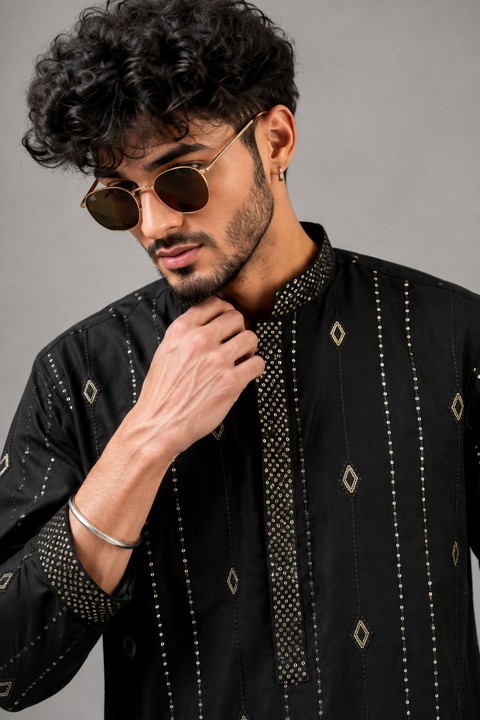 Kurta with Trousers 