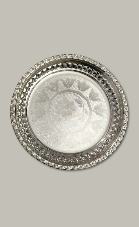 925 Solid Silver 8.25 Inches Designer Plate (Design 16) - PAAIE
