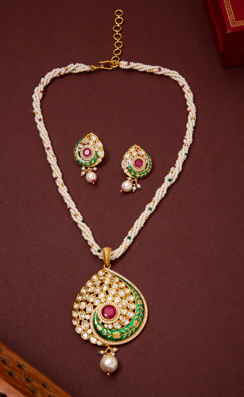 Pendant Set 