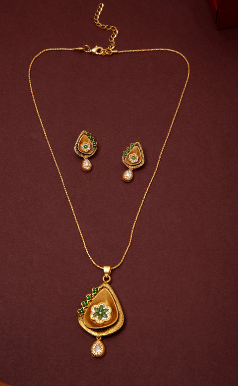 Pendant Set