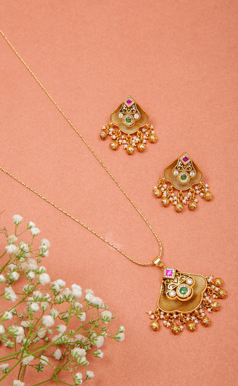 Pendant Set