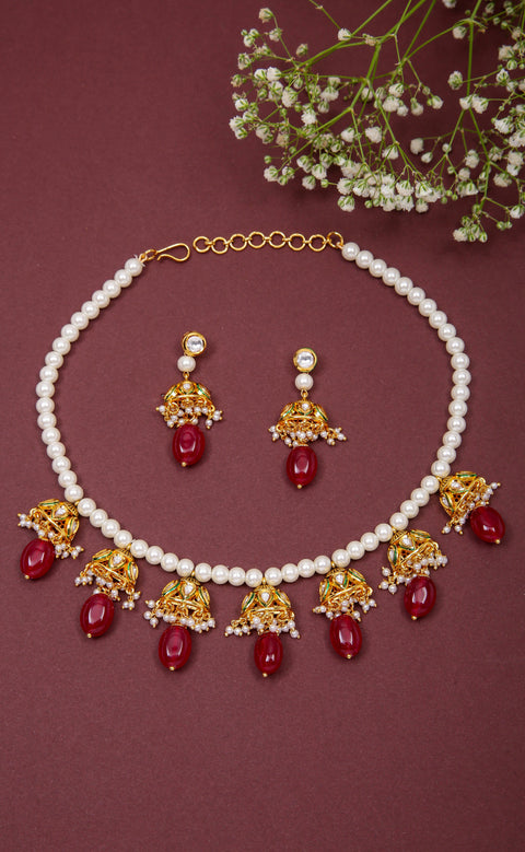 Necklace 