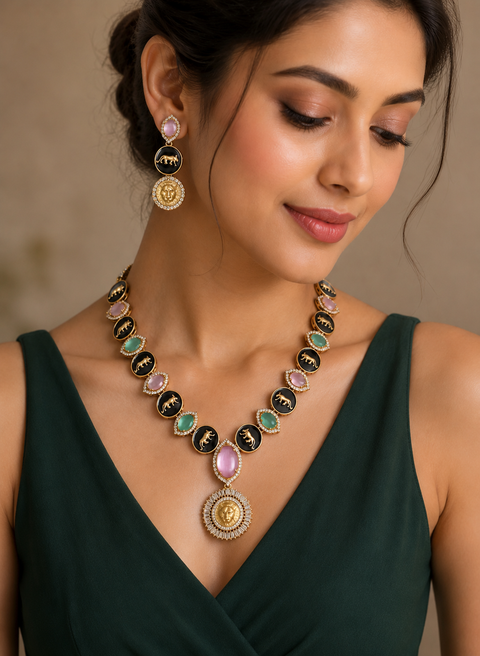 Necklace 