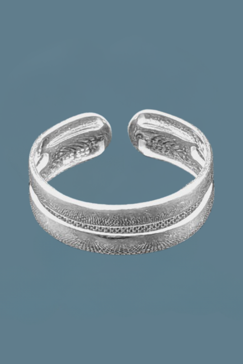 Toe Ring