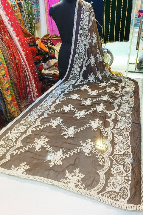 Dupatta 