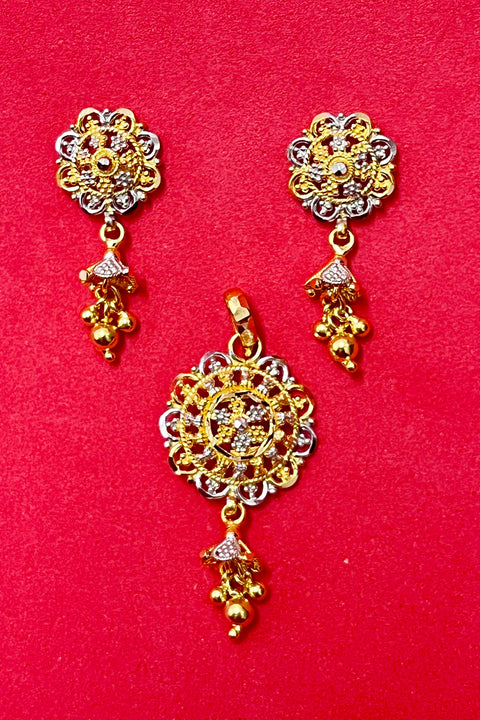 22 KT Gold Round Engraved Bells Pendant Set (D129)
