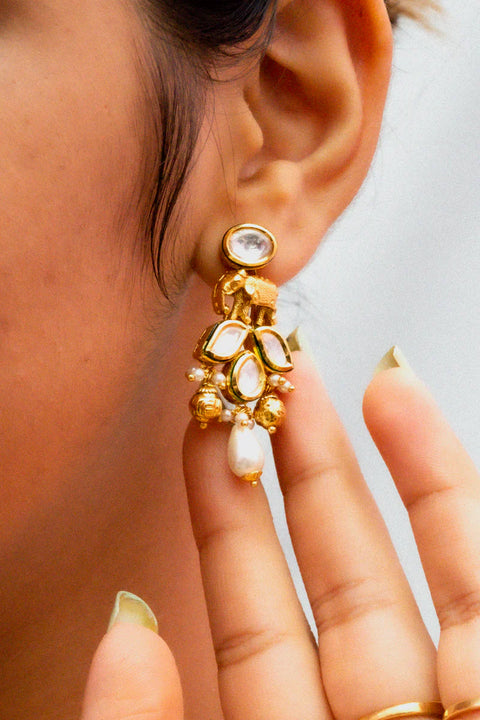 Designer Gold Plated Royal Kundan Necklace with Earrings