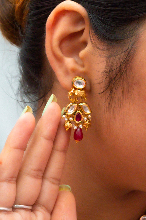 Designer Gold Plated Royal Kundan Necklace with Earrings