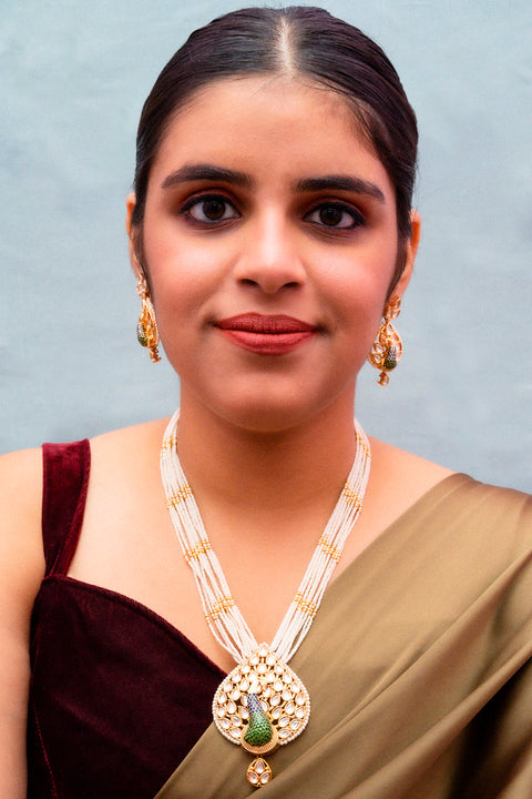 Designer Gold Plated Royal Kundan Pendant Set (D855)