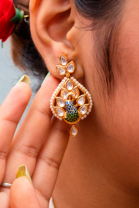 Designer Gold Plated Royal Kundan Pendant Set (D855)