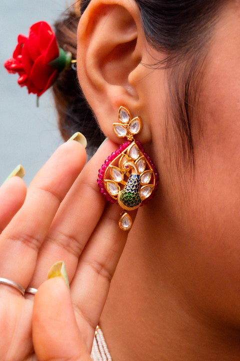 Designer Gold Plated Royal Kundan Pendant Set (D855)