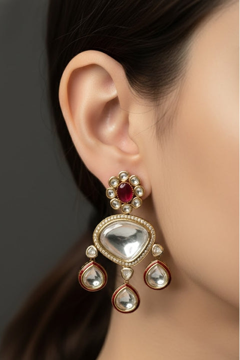 Exquisite Gold Plated Beautifully Royal Kundan Beaded Earrings (E864)