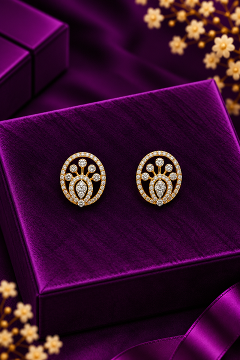 18k flower Shaped Diamond Studs (D20)