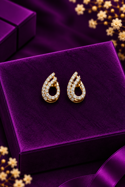 18k Pear Shape Double Row Diamond Studs (D28)