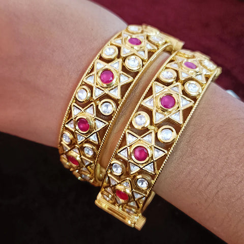 Designer Gold Plated Royal Kundan Openable Bracelet (Design 101)