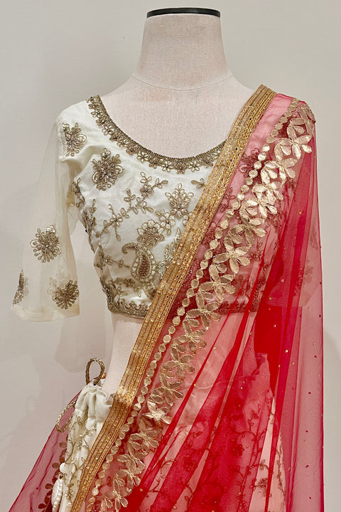 Bridal Red Net Dupatta with Floral Golden Lace (D57)