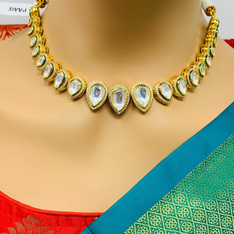 Designer Gold Plated Single Layer Royal Kundan Necklace with Earrings (D307)