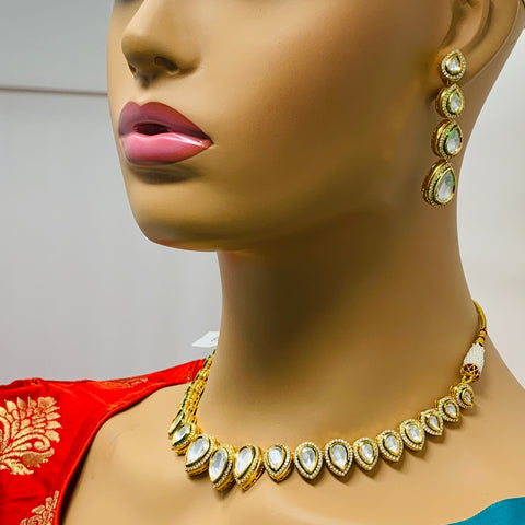 Designer Gold Plated Single Layer Royal Kundan Necklace with Earrings (D307)