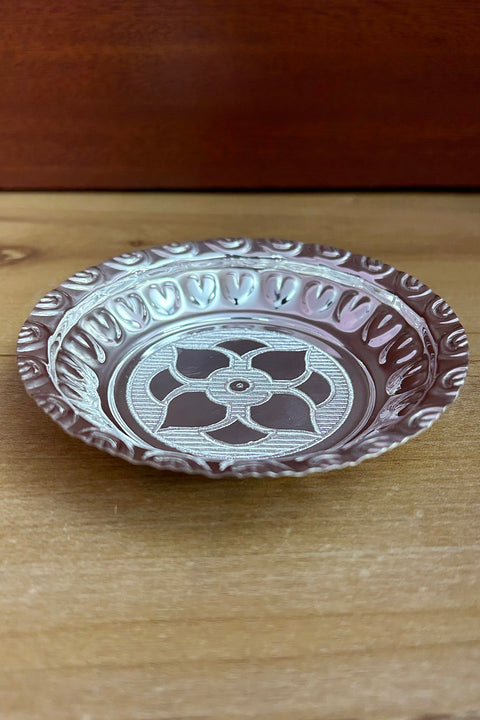 925 Solid Silver 4 Inches Designer Plate (Design 34)