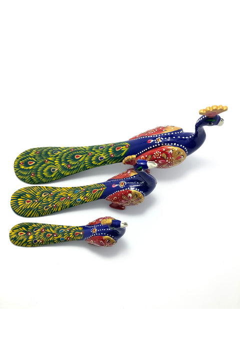 Metal Walking Peacock Figurine Table Decor Painted Peacock Metal Craft Indian Handicraft Item Decorative Showpiece (D80)