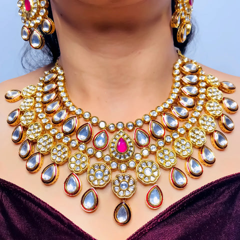 Designer Bridal Gold Plated Royal Kundan Necklace With Earrings & Mangtikka