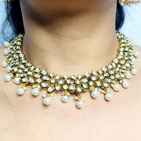 Designer Gold Plated Royal Kundan Necklace with Earrings & Mangtikka