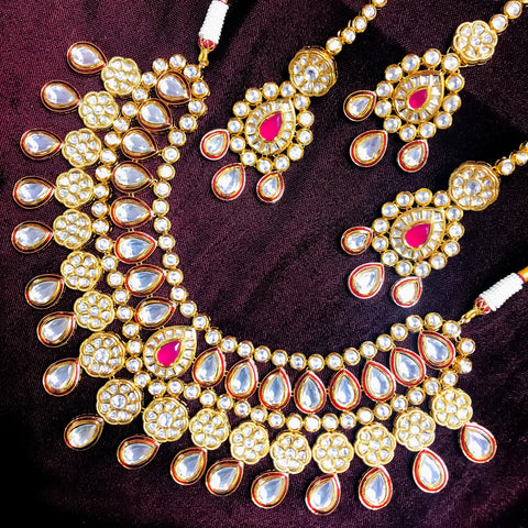 Designer Bridal Gold Plated Royal Kundan Necklace With Earrings & Mangtikka