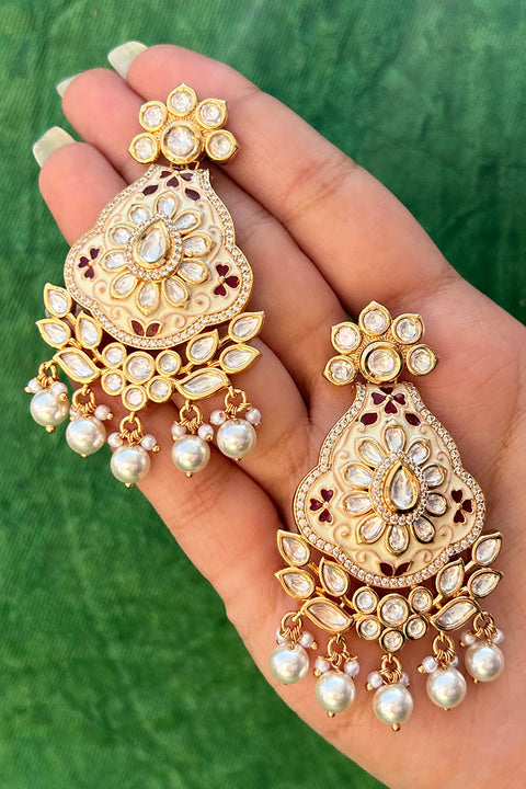 Gold Plated Beautifully Royal Kundan Beaded Earrings (E807)