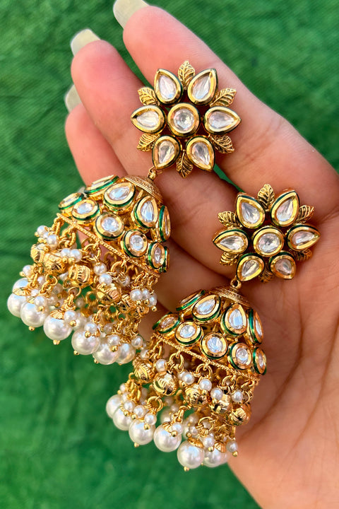 Gold Plated Beautifully Royal Kundan Beaded Jhumki Style Earrings (E811)