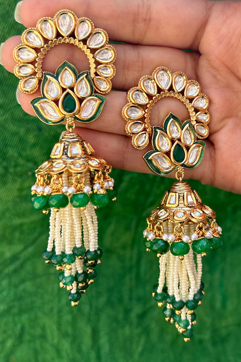 Gold Plated Beautifully Royal Kundan Beaded Jhumki Style Earrings (E813)