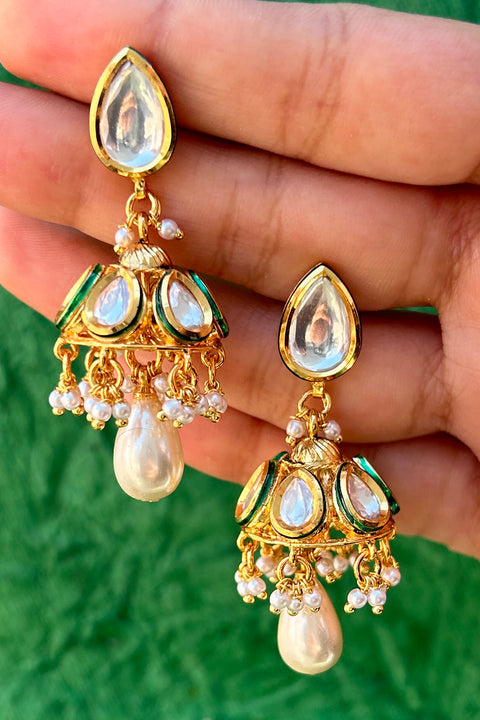 Gold Plated Beautifully Royal Kundan Beaded Jhumki Style Earrings (E784)