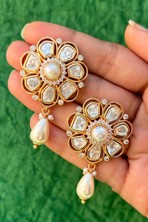 Designer Kundan Gold Plated Studs (E800)