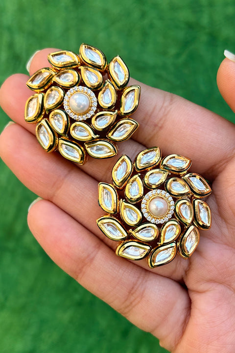 Designer Kundan Gold Plated Studs (E823)