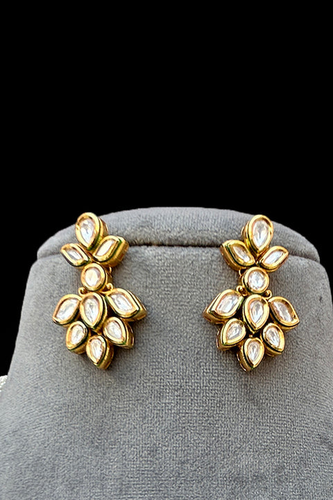  Necklace With Earrings