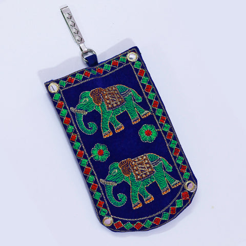 Mobile-Phone Pouch