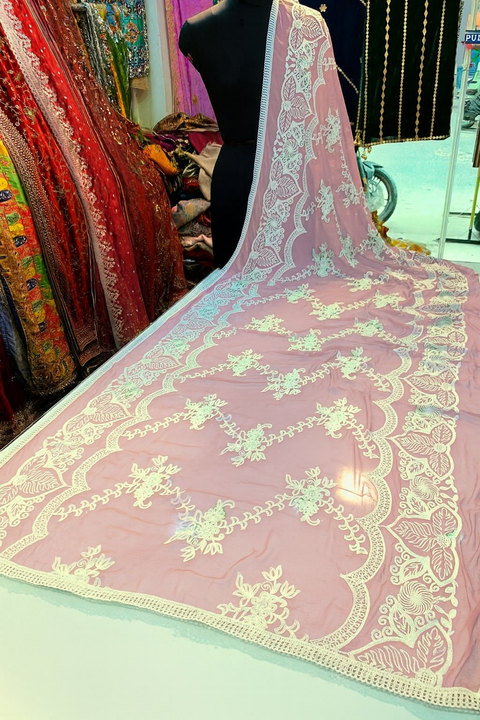 Dupatta 