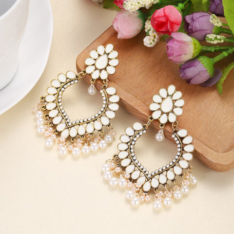 Floral Heart Shaped Pendant Pearl Earrings (E902)