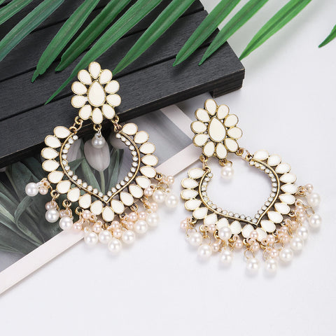 Floral Heart Shaped Pendant Pearl Earrings (E902)