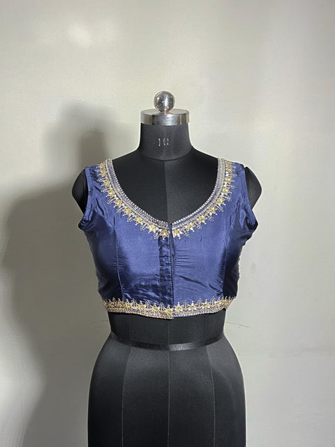  Blouse