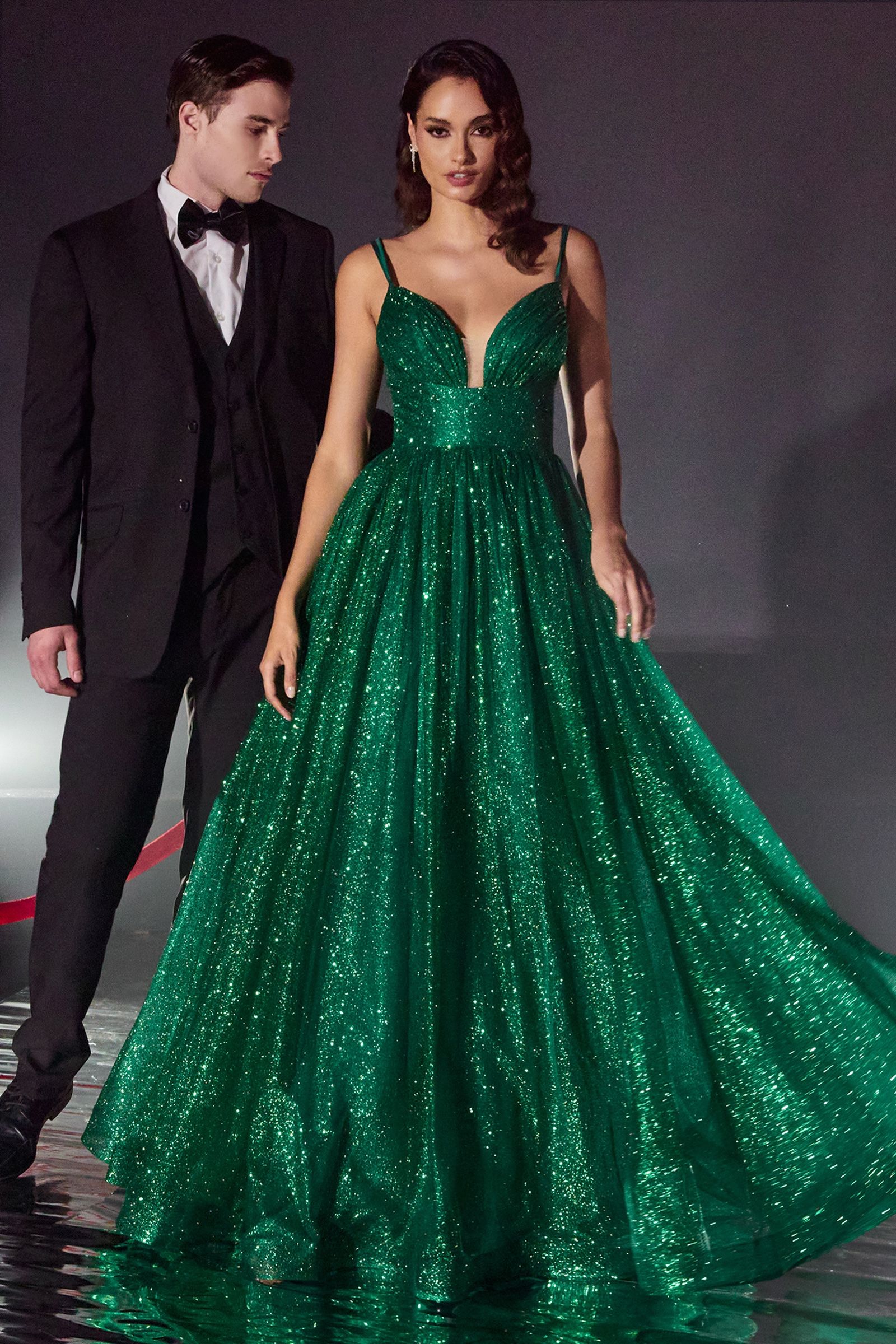 Long Emerald Prom Dress with Open Back, Glittery Layered A-Line Design Long Emerald Prom Dress with Open Back, Glittery Layered A-Line Design