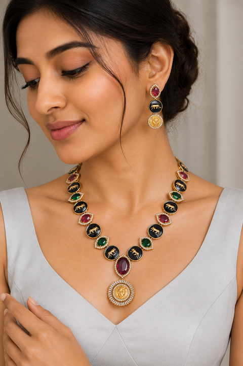 Necklace 