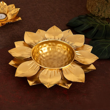 Round Leaf Border Designer Urli Set Decorative Beautiful Handcrafted Bowl Set Of 1 (Design 165)
