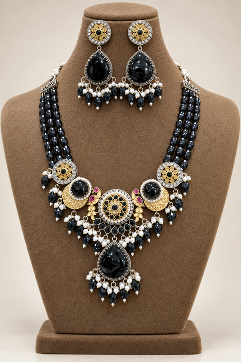  Necklace With Earrings