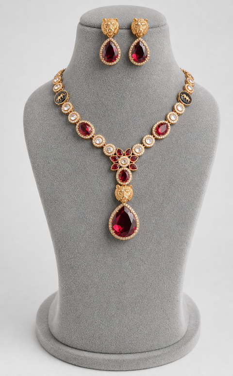 Necklace 