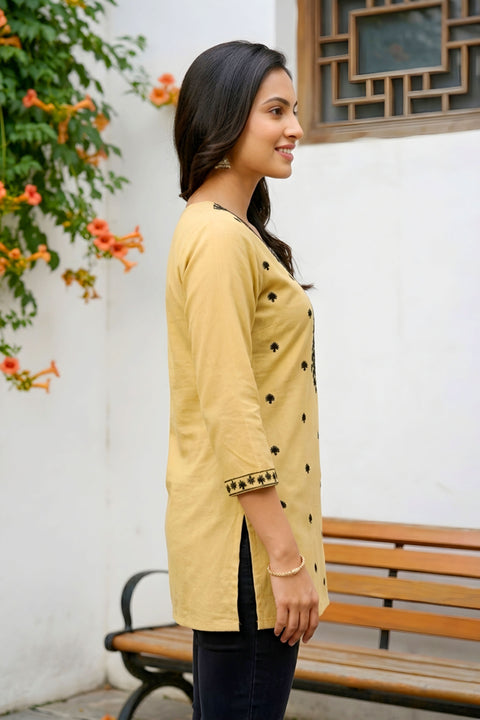 Short Kurti