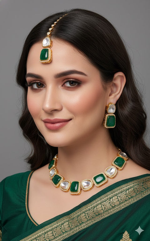 Traditional Kundan Necklace Set with Earrings And Maangtikka (D1220)