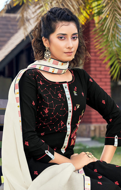 Marvellous Black Designer Kurti with Plazzo For Ethnic Wear (K258) - PAAIE