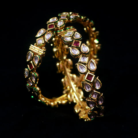 Designer Gold Plated Royal Kundan Openable Bracelet (Design 136)